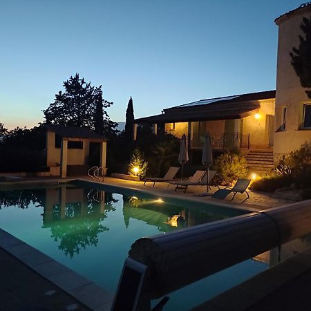 Lorgues, La Tourelle, Immense Piscine, Plongeoir, Vue, Au Grand Calme Villa Buitenkant foto